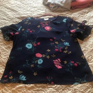 Navy blue floral short sleeve blouse